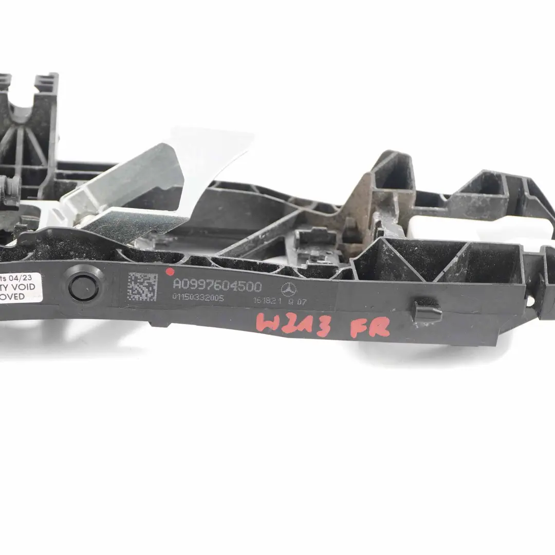 Handle Carrier Mercedes W205 W213 Base Door Outside Front Right O/S to with Part number A0997604500 Handle Carrier Mercedes W205 W213 Base Door Outside Front Right O/S - SKU rhd-A0997604500 - Part number A0997604500