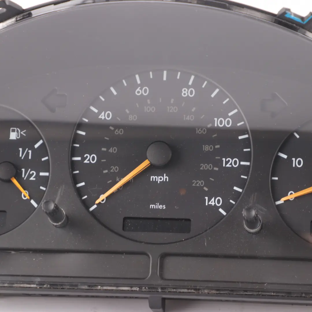 Instrument Cluster Speedo Clocks Automatic to Mercedes ML W163 Diesel with Part number A1635403111 Mercedes ML W163 Diesel Instrument Cluster Speedo Clocks Automatic - SKU rhd-A1635403111 - Part number A1635403111