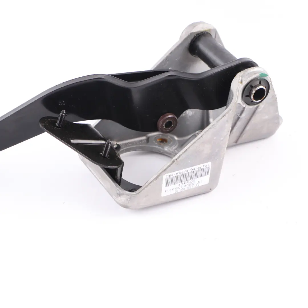 Pedal Mercedes W164 Brake Pedal Assembly Driver Control RHD to with Part number A1642901401 Pedal Mercedes W164 Brake Pedal Assembly Driver Control RHD - SKU rhd-A1642901401 - Part number A1642901401