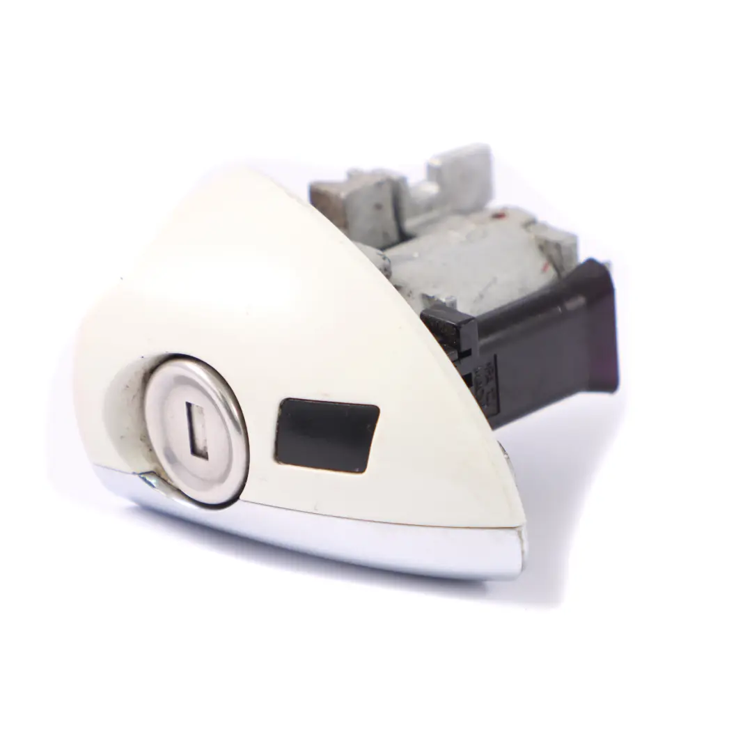 Lock Cylinder Cover Front Right O/S Handle Calcite White - 650 to Mercedes W164 with Part number A1647600477 Mercedes W164 Lock Cylinder Cover Front Right O/S Handle Calcite White - 650 - SKU rhd-A1647600477-CW - Part number A1647600477