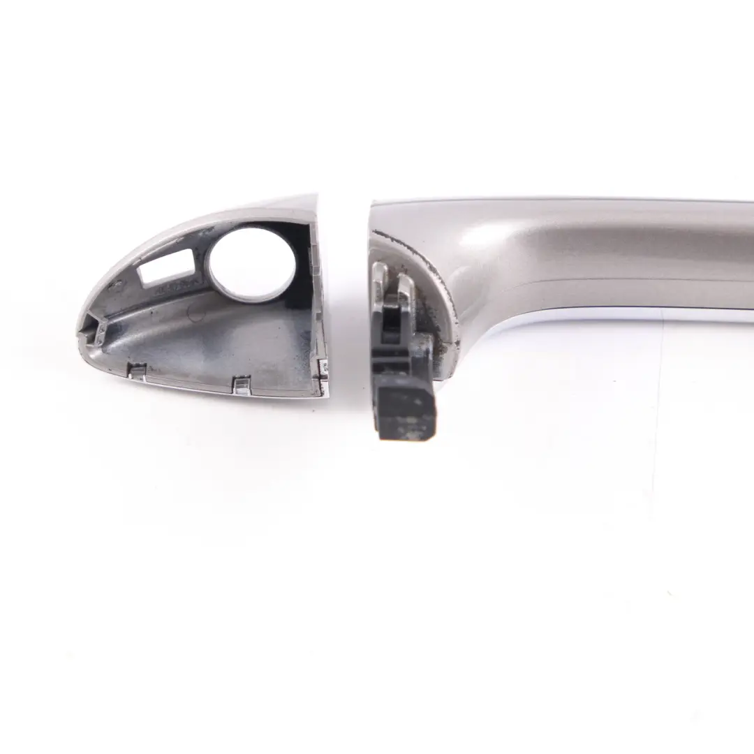 Door Grab Handle Front Right O/S Cubanite Silver to Mercedes ML W164 with Part number A1647600670 Mercedes ML W164 Door Grab Handle Front Right O/S Cubanite Silver - SKU rhd-A1647600670-CS - Part number A1647600670