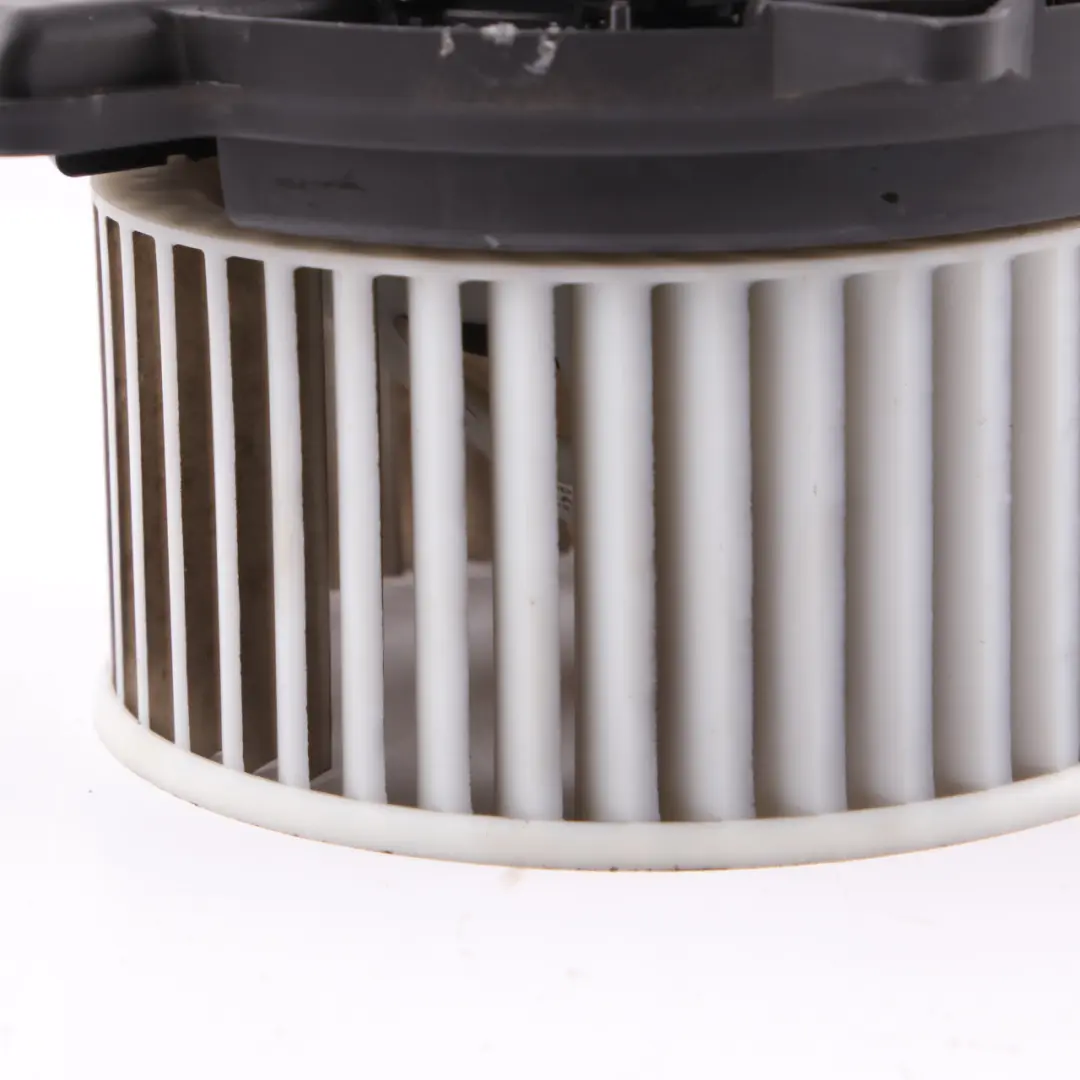 Heater Blower Motor Fan to Mercedes ML W164 GL X164 with Part number A1648350207 Mercedes ML W164 GL X164 Heater Blower Motor Fan - SKU rhd-A1648350207 - Part number A1648350207