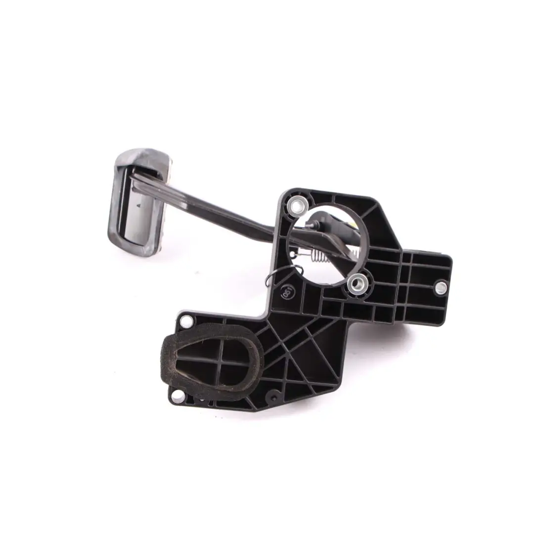 Brake Pedal Mercedes W169 W245 Auto Automatic Gearbox to with Part number A1692903101 Brake Pedal Mercedes W169 W245 Auto Automatic Gearbox - SKU RHD-A1692903101 - Part number A1692903101