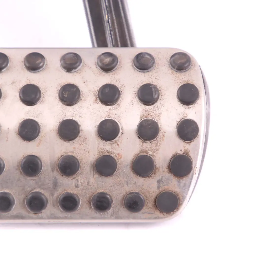 Brake Pedal Mercedes W169 W245 Auto Automatic Gearbox to with Part number A1692903101 Brake Pedal Mercedes W169 W245 Auto Automatic Gearbox - SKU RHD-A1692903101 - Part number A1692903101