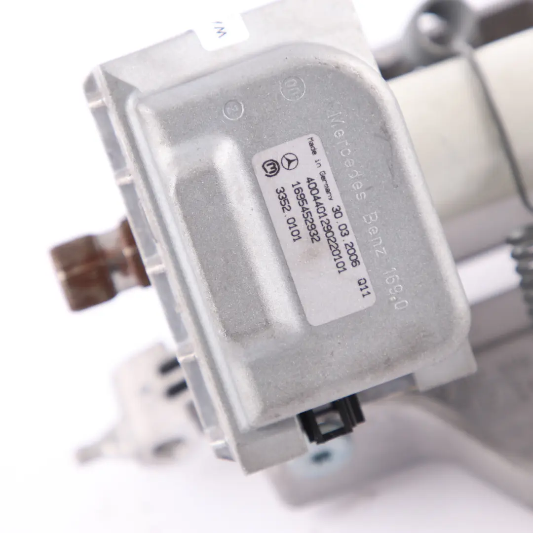 Mercedes-Benz A B Class W169 W245 Steering Column Mechanism A1694603716 to with Part number A1694603516 Mercedes-Benz A B Class W169 W245 Steering Column Mechanism A1694603716 - SKU rhd-A1694603816 - Part number A1694603516