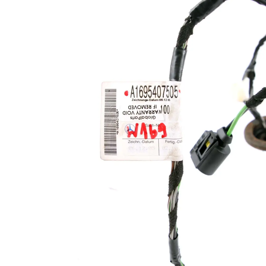 Door Wiring Cable Front Right O/S Door Harness Loom to Mercedes W169 with Part number A1695407505 Mercedes W169 Door Wiring Cable Front Right O/S Door Harness Loom - SKU rhd-A1695407505 - Part number A1695407505