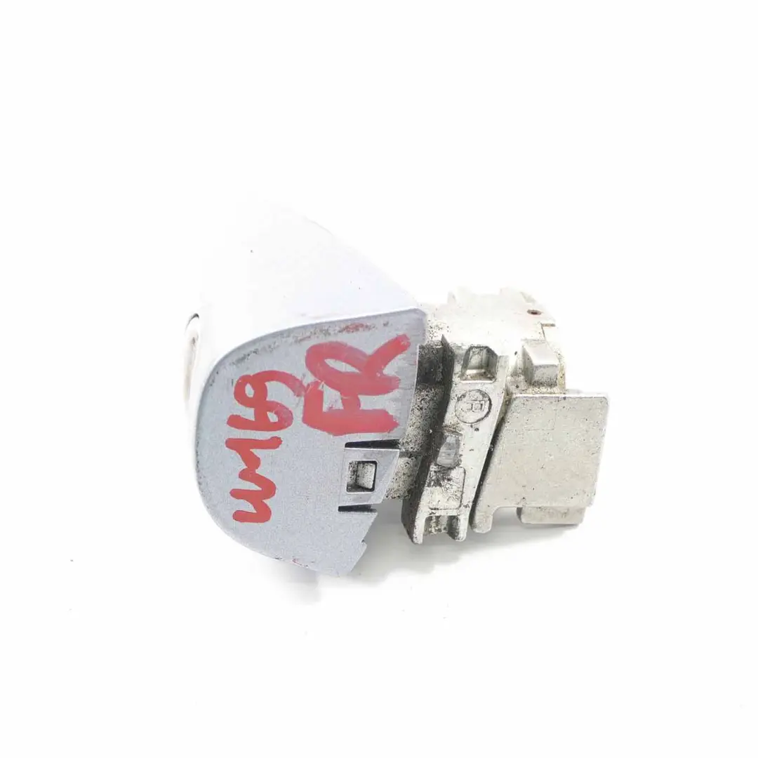 Door Handle Mercedes W169 W245 Front Right O/S Grab Horizon Blue Metallic - 391 to with Part number A1697660002 Door Handle Mercedes W169 W245 Front Right O/S Grab Horizon Blue Metallic - 391 - SKU rhd-A1697660002-HBL - Part number A1697660002