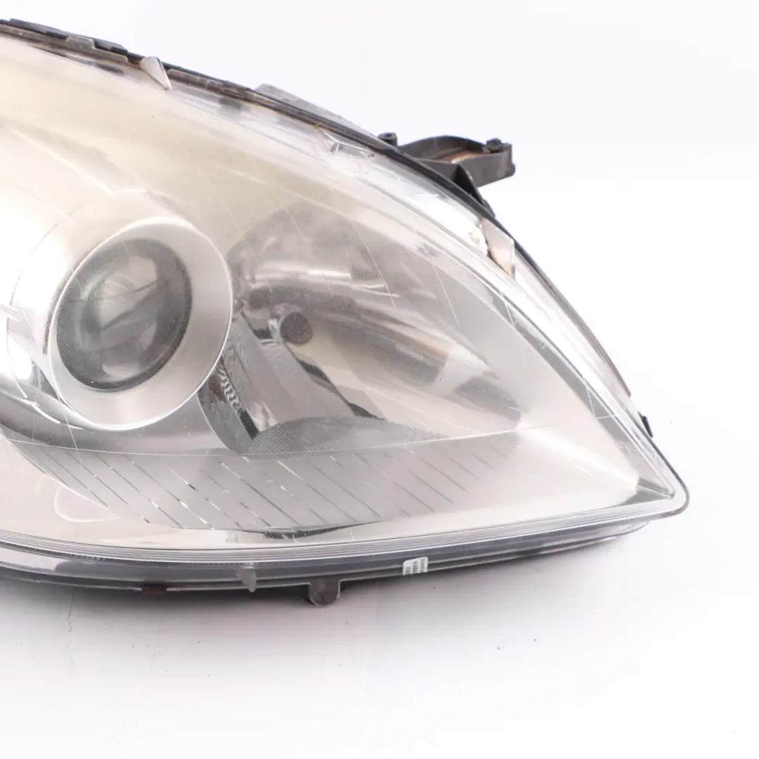 Headlight Headlamp Mercedes W245 Lamp Light Front Right O/S to with Part number A1698202661 Headlight Headlamp Mercedes W245 Lamp Light Front Right O/S - SKU rhd-A1698202661-1 - Part number A1698202661