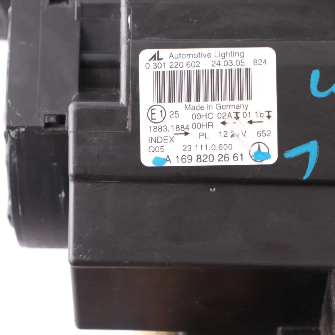  Headlight Headlamp Mercedes W245 Lamp Light Front Right O/S - SKU rhd-A1698202661-1 - Part number A1698202661