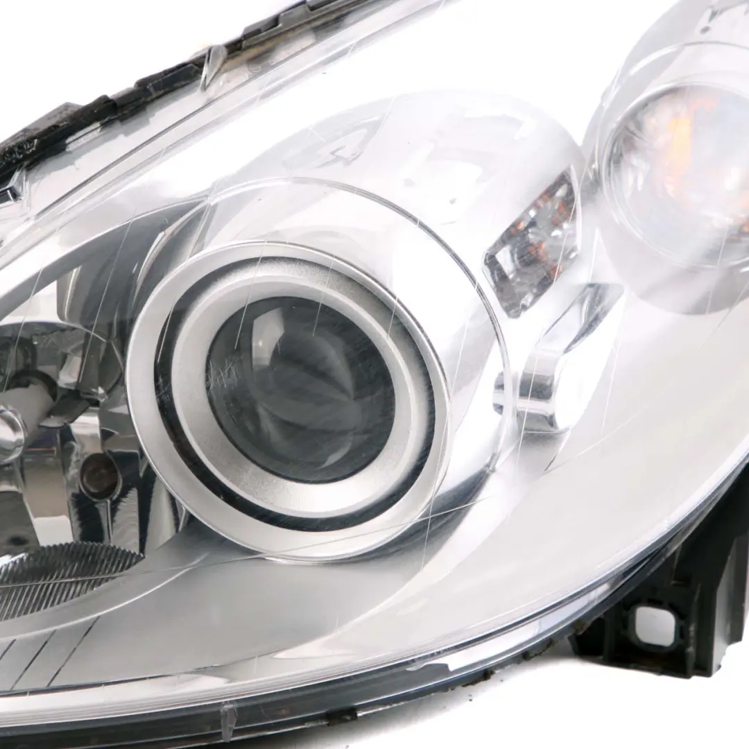 Mercedes-Benz B-Class W245 Bi-Xenon Headlight Lamp Front Left N/S to with Part number A1698206961 Mercedes-Benz B-Class W245 Bi-Xenon Headlight Lamp Front Left N/S - SKU rhd-A1698206961 - Part number A1698206961