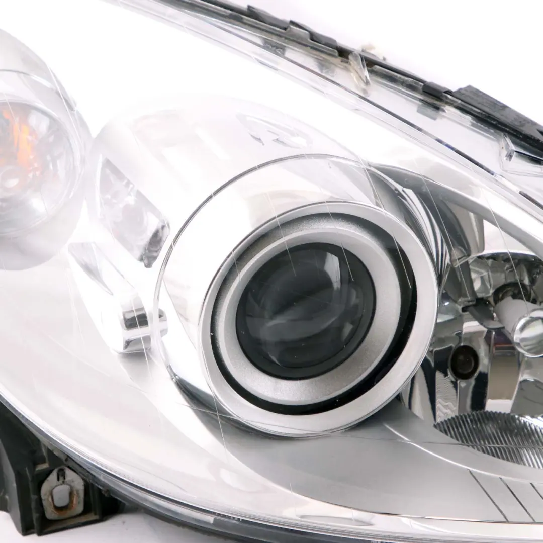 Mercedes-Benz B-Class W245 Bi-Xenon Headlight Lamp Front Right O/S to with Part number A1698207061 Mercedes-Benz B-Class W245 Bi-Xenon Headlight Lamp Front Right O/S - SKU rhd-A1698207061 - Part number A1698207061