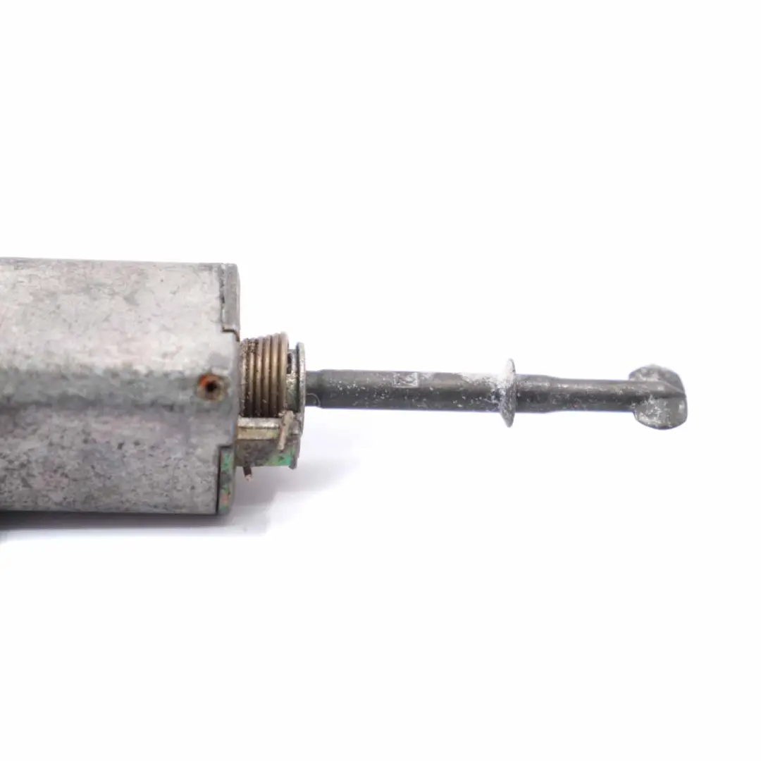 Lock Cylinder Front Door Right O/S Cover Catch to Mercedes SLK R170 with Part number A1707600077 Mercedes SLK R170 Lock Cylinder Front Door Right O/S Cover Catch - SKU rhd-A1707600077 - Part number A1707600077