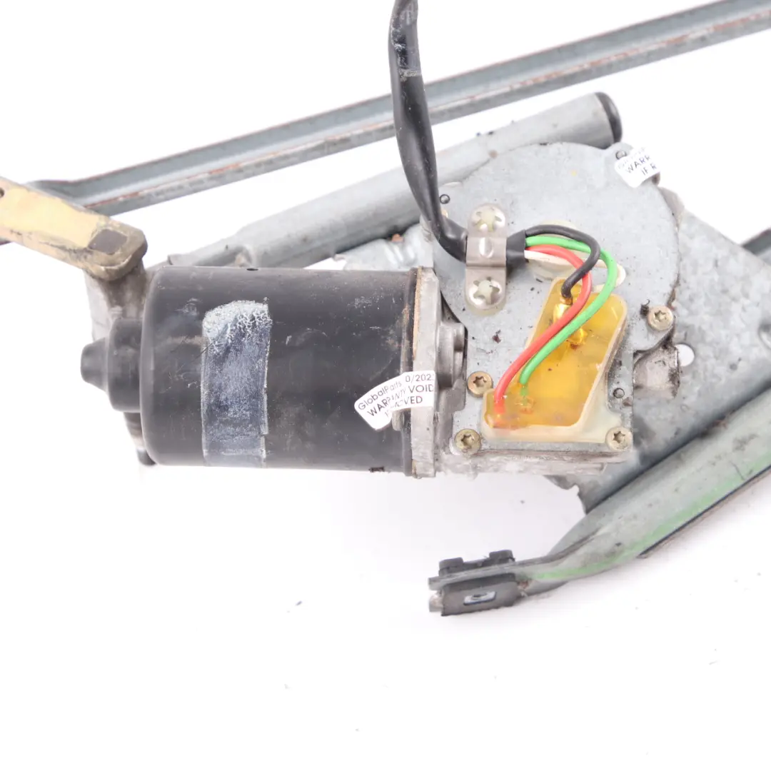 Wiper Motor Windscreen Linkage Wiper System to Mercedes SLK R170 with Part number A1708200342 Mercedes SLK R170 Wiper Motor Windscreen Linkage Wiper System - SKU rhd-A1708200342 - Part number A1708200342