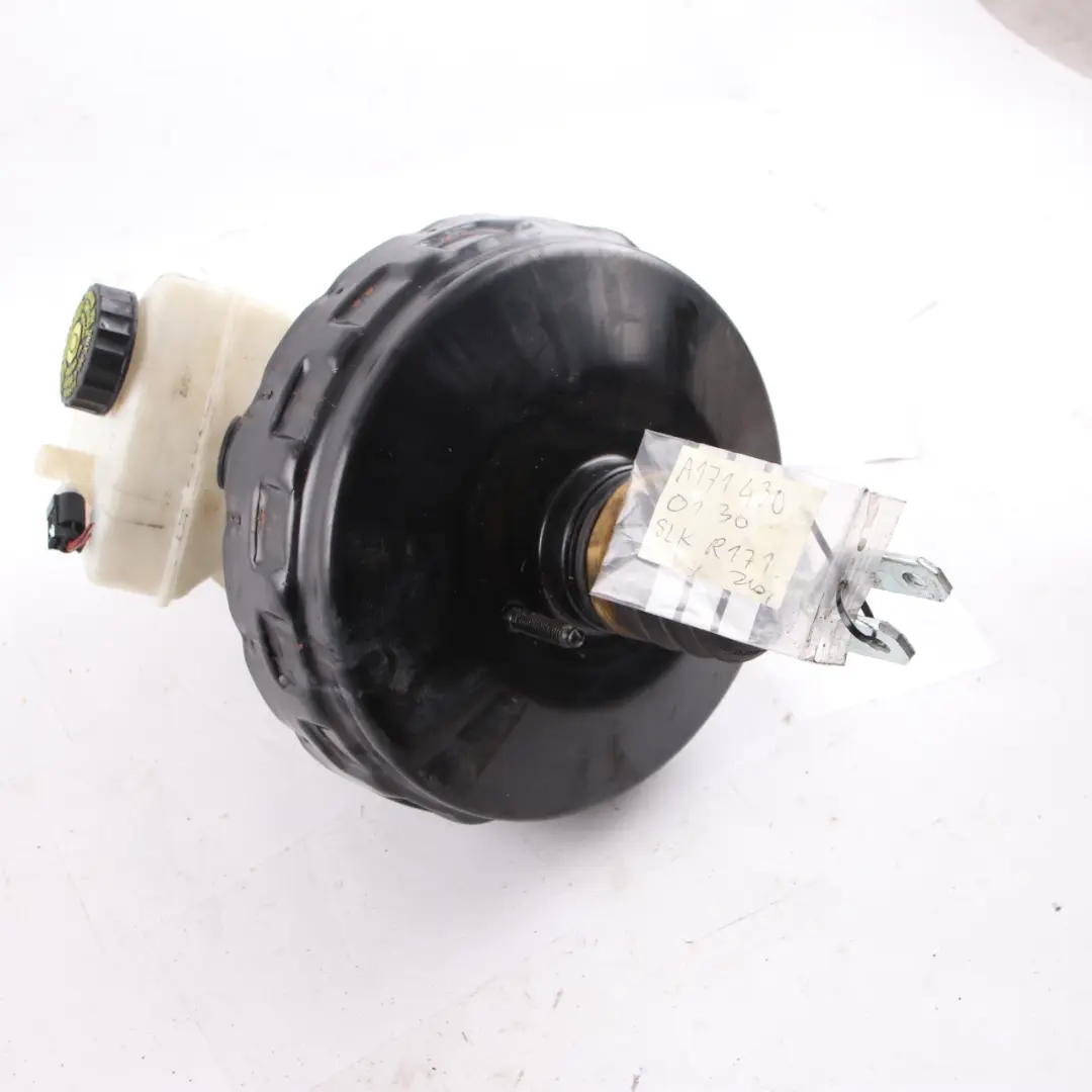 Brake Servo Brake Master Cylinder Booster to Mercedes SLK R171 with Part number A1714300130 Mercedes SLK R171 Brake Servo Brake Master Cylinder Booster - SKU rhd-A1714300130 - Part number A1714300130
