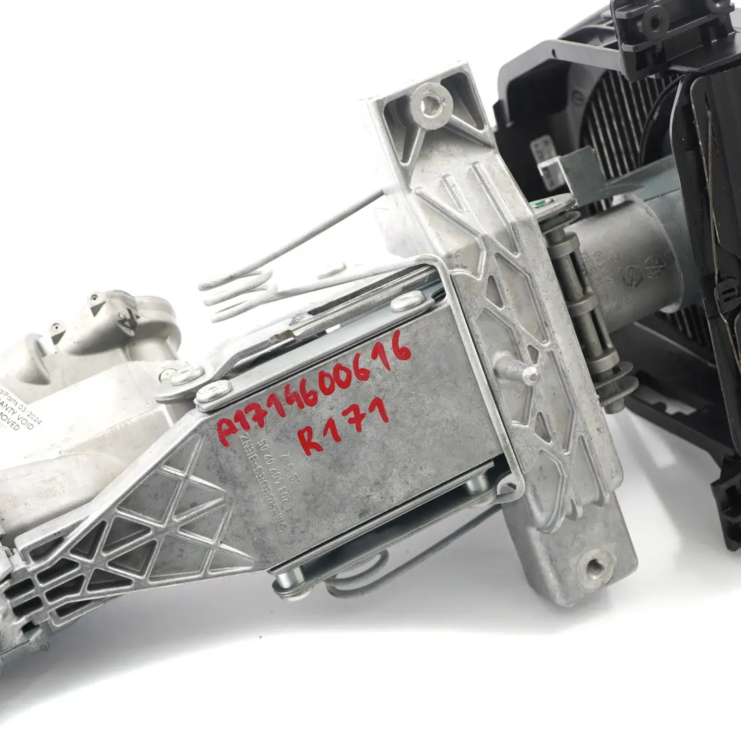 Steering Column Adjustable Shaft Tube to Mercedes SLK R171 with Part number A1714600616 Mercedes SLK R171 Steering Column Adjustable Shaft Tube - SKU rhd-A1714600616 - Part number A1714600616