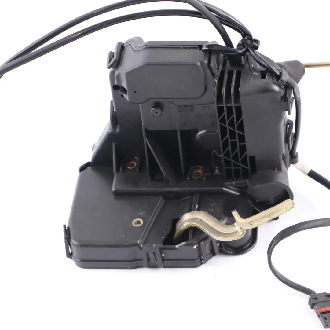 Door Lock Front Left N/S Latch Catch Mechanism A1717201735 to Mercedes SLK R171 with Part number A1717202735 Mercedes SLK R171 Door Lock Front Left N/S Latch Catch Mechanism A1717201735 - SKU rhd-A1717202735-2 - Part number A1717202735