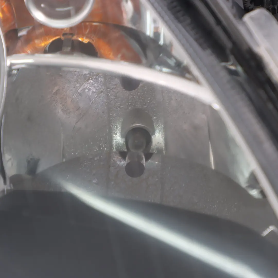 Headlight Headlamp Xenon Front Right O/S Lamp to Mercedes SLK R171 with Part number A1718202861 Mercedes SLK R171 Headlight Headlamp Xenon Front Right O/S Lamp - SKU rhd-A1718202861 - Part number A1718202861