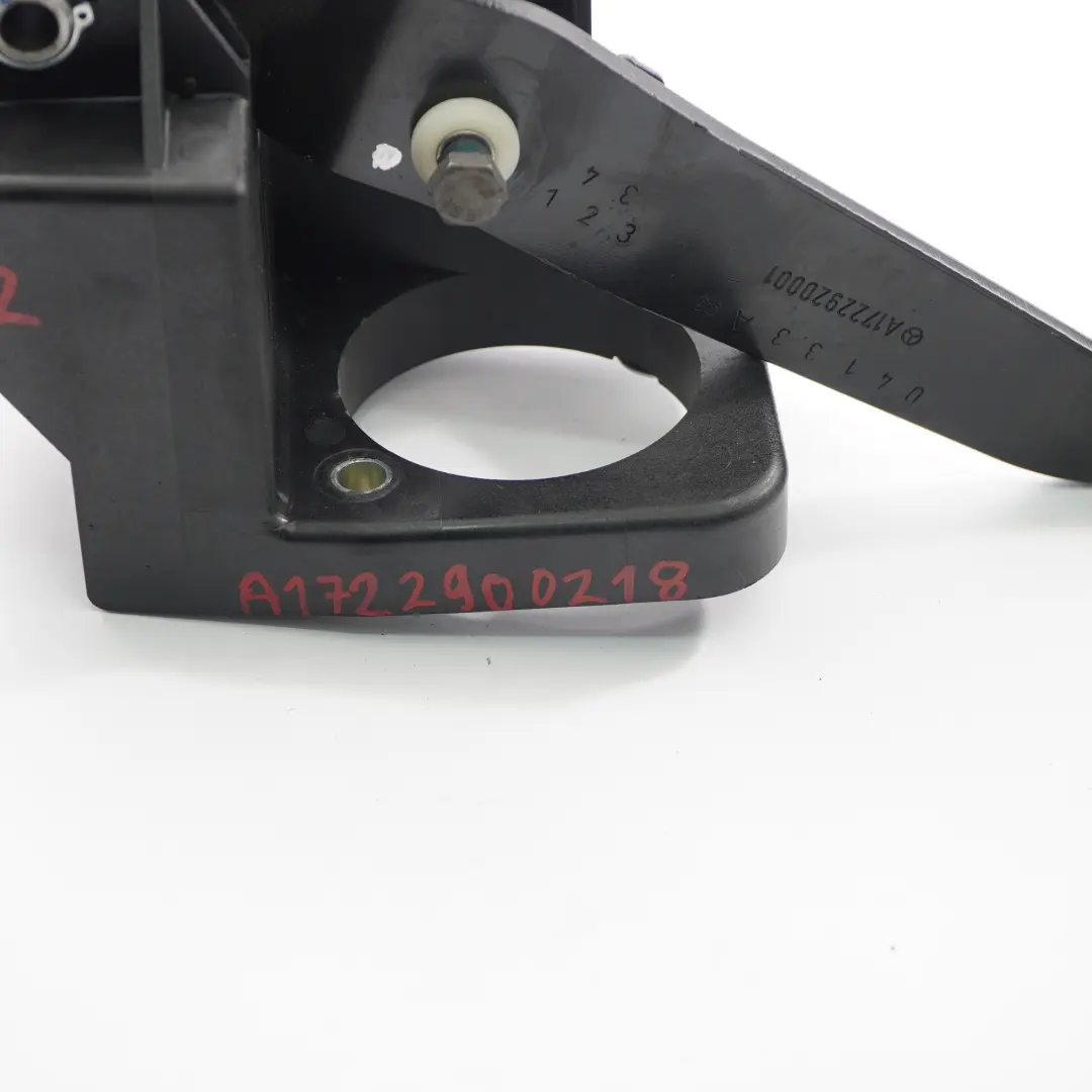 Brake Pedal Box Assembly Unit to Mercedes SLK R172 with Part number A1722900218 Mercedes SLK R172 Brake Pedal Box Assembly Unit - SKU rhd-A1722900218 - Part number A1722900218