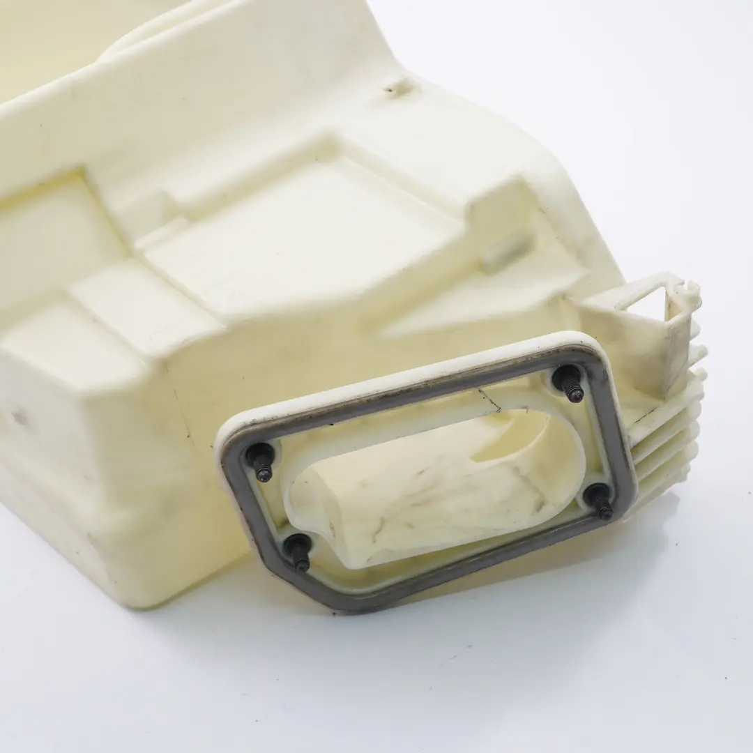 Fuse Box SAM Module Unit Bracket Carrier Holder to Mercedes SLK R172 with Part number A1725450101 Mercedes SLK R172 Fuse Box SAM Module Unit Bracket Carrier Holder - SKU rhd-A1725450101 - Part number A1725450101