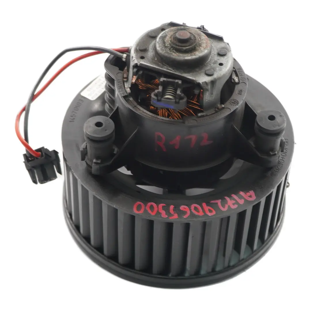 Heater Fan Blower Unit Motor to Mercedes SLK R172 with Part number A1729065300 Mercedes SLK R172 Heater Fan Blower Unit Motor - SKU rhd-A1729065300 - Part number A1729065300