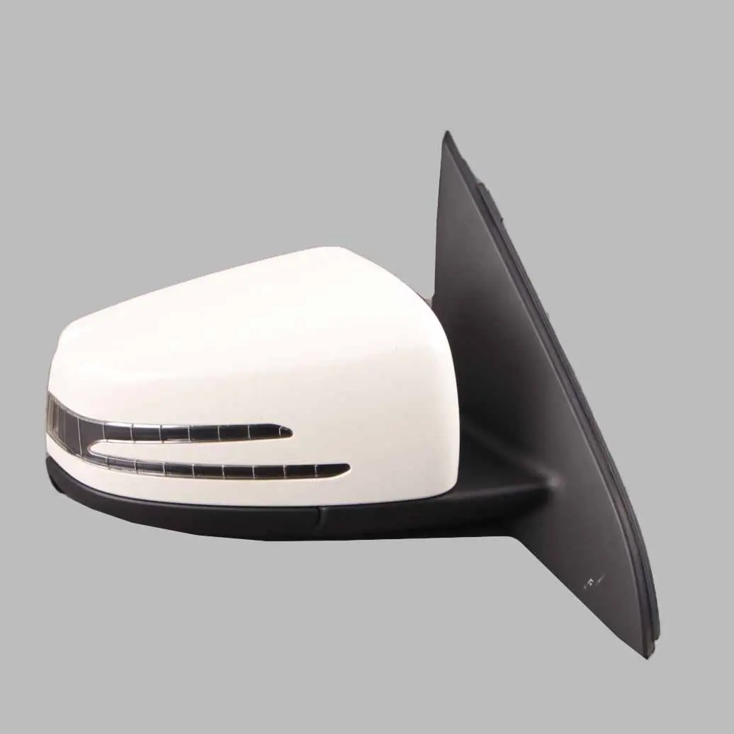 Wing Mirror Outside Power Fold Door Right O/S Calcite White - 650 to Mercedes W176 with Part number A1768100200 Mercedes W176 Wing Mirror Outside Power Fold Door Right O/S Calcite White - 650 - SKU rhd-A1768100200-CW - Part number A1768100200