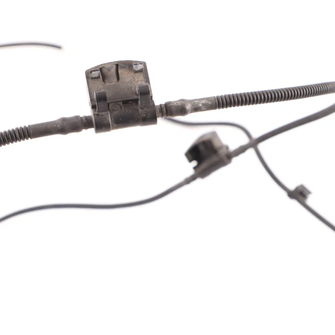 Windscreen Washer Pipe Fluid Hose W246 C117 to Mercedes W176 with Part number A1768601292 Mercedes W176 Windscreen Washer Pipe Fluid Hose W246 C117 - SKU rhd-A1768601292 - Part number A1768601292