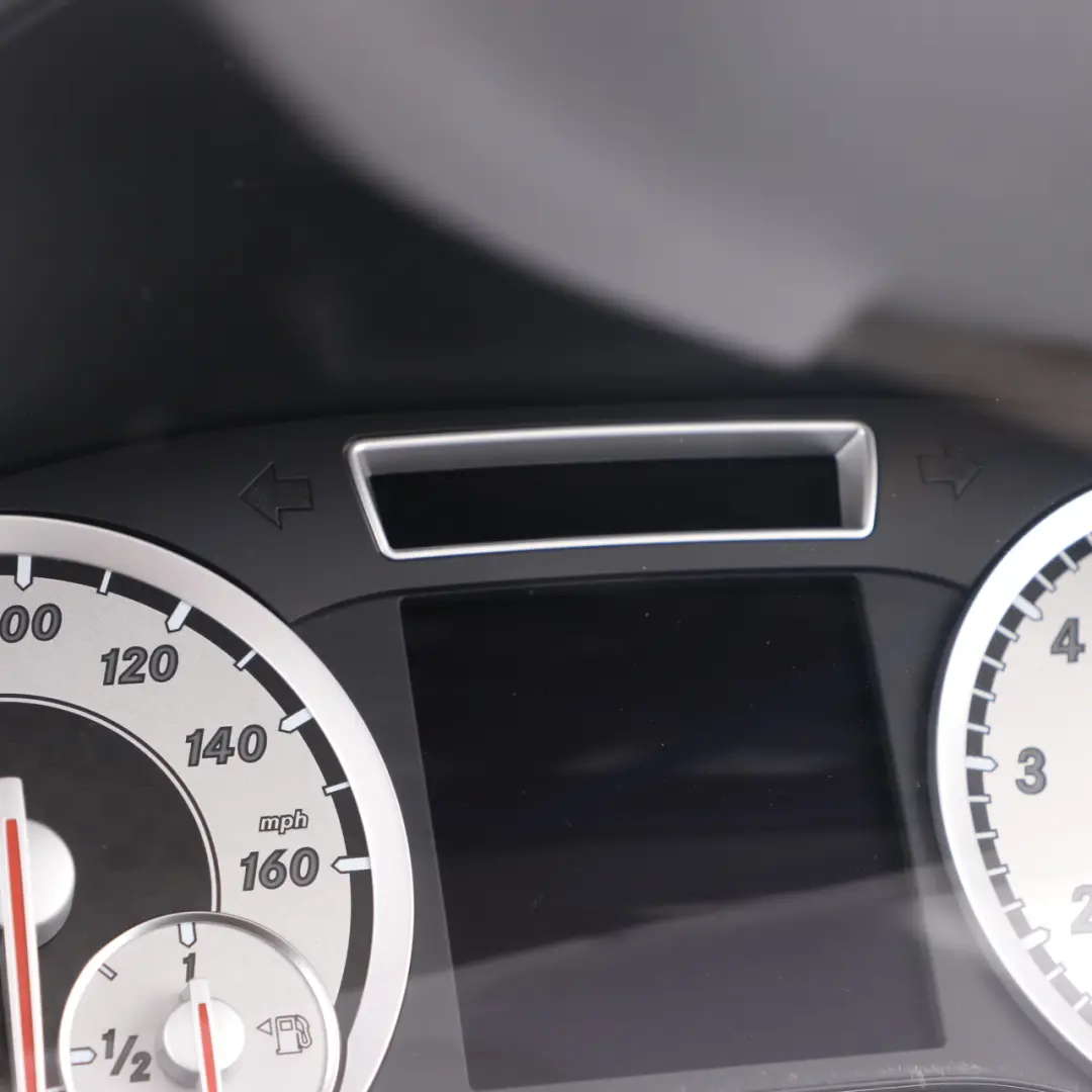 Mercedes W176 Petrol Instrument Cluster Spedometer Gauges Automatic - SKU rhd-A1769009001-1 - Part number A1769009001