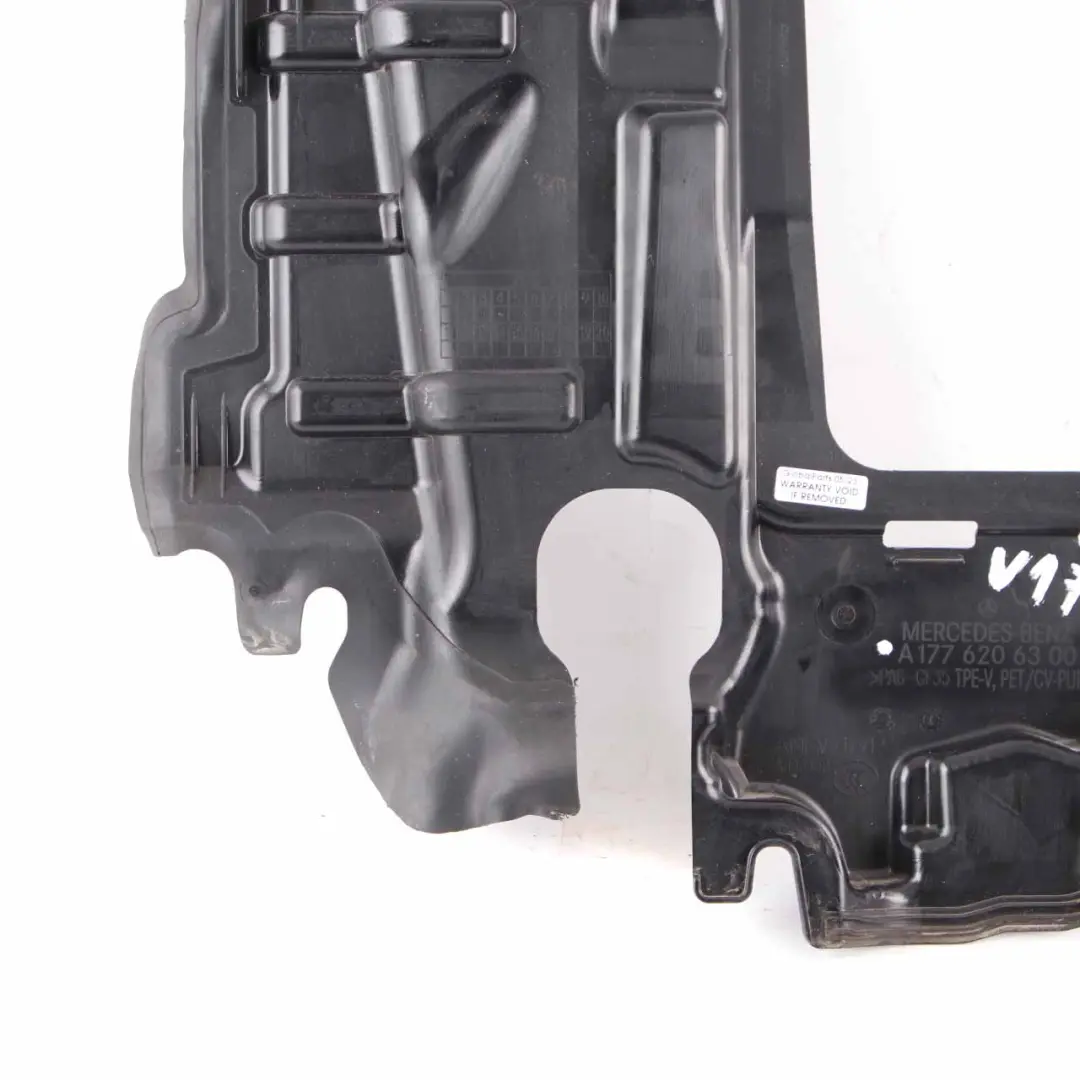Mercedes W204 W212 Starter Halterung Wärmeschutzblech Abdeckung A6511501675 - SKU rhd-A1776206300 - Teilenummer A1776206300