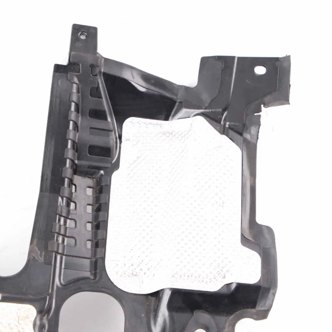 Mercedes W204 W212 Starter Halterung Wärmeschutzblech Abdeckung A6511501675 - SKU rhd-A1776206300 - Teilenummer A1776206300