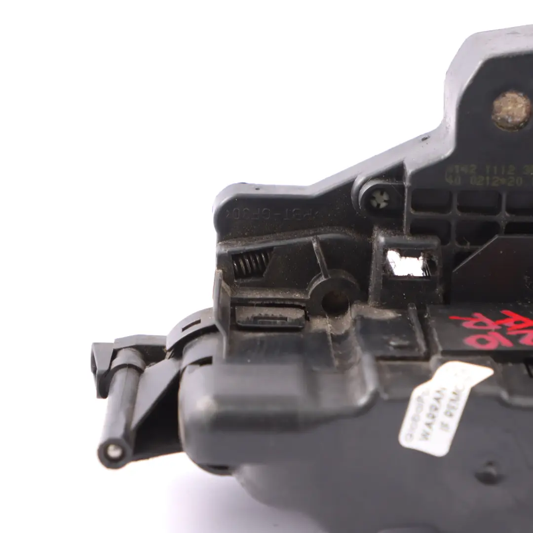 Front Right O/S Door Lock Mechanism Actuator to Mercedes W202 W210 with Part number A2027203635 Mercedes W202 W210 Front Right O/S Door Lock Mechanism Actuator - SKU rhd-A2027203635 - Part number A2027203635