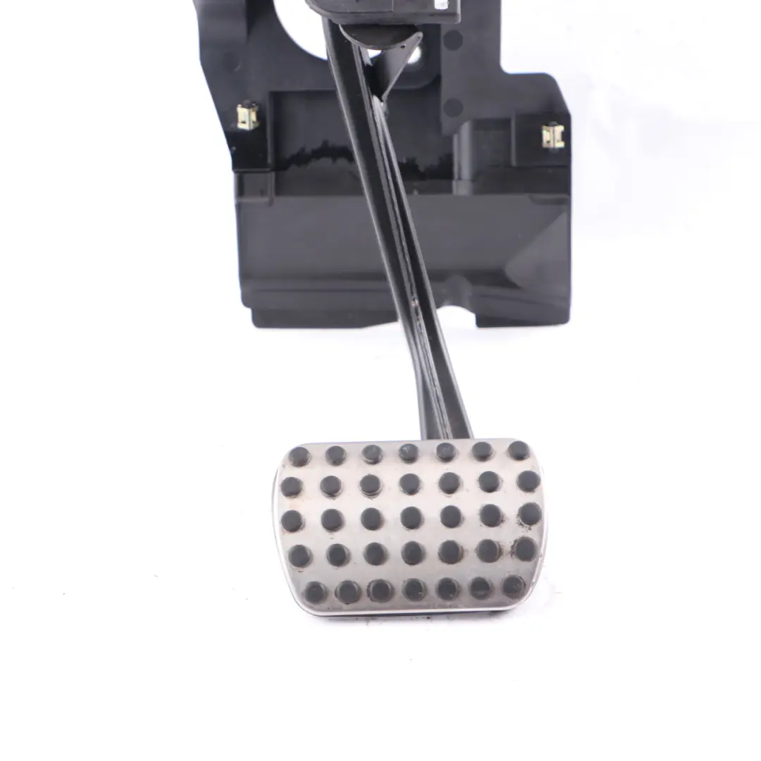 Brake Pedal Assembly Automatic A2032902501 to Mercedes W203 CLK C209 with Part number A2032901818 Mercedes W203 CLK C209 Brake Pedal Assembly Automatic A2032902501 - SKU rhd-A2032901818-1 - Part number A2032901818