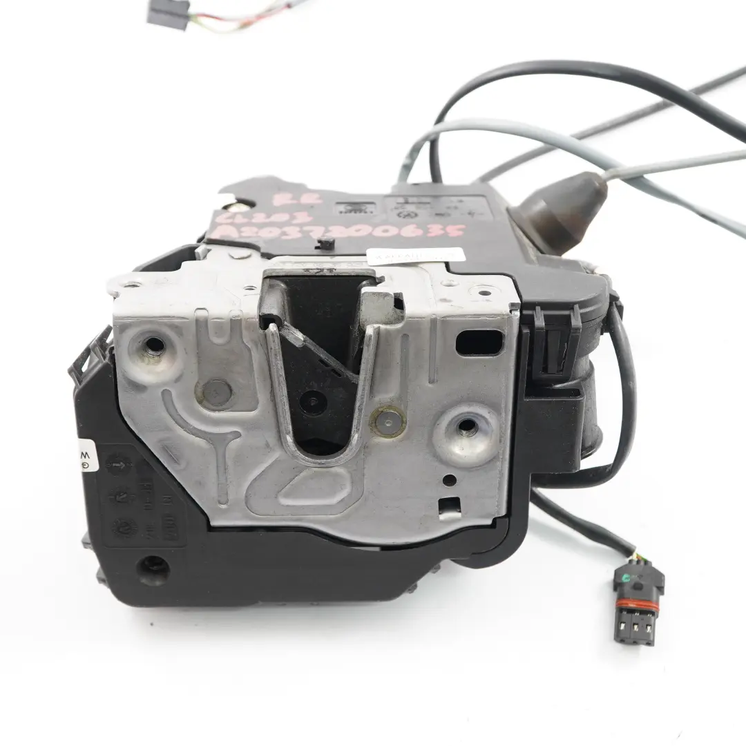 Mercedes CLC CL203 Door Lock Front Right O/S Latch Catch Actuator - SKU rhd-A2037200635 - Part number A2037200635