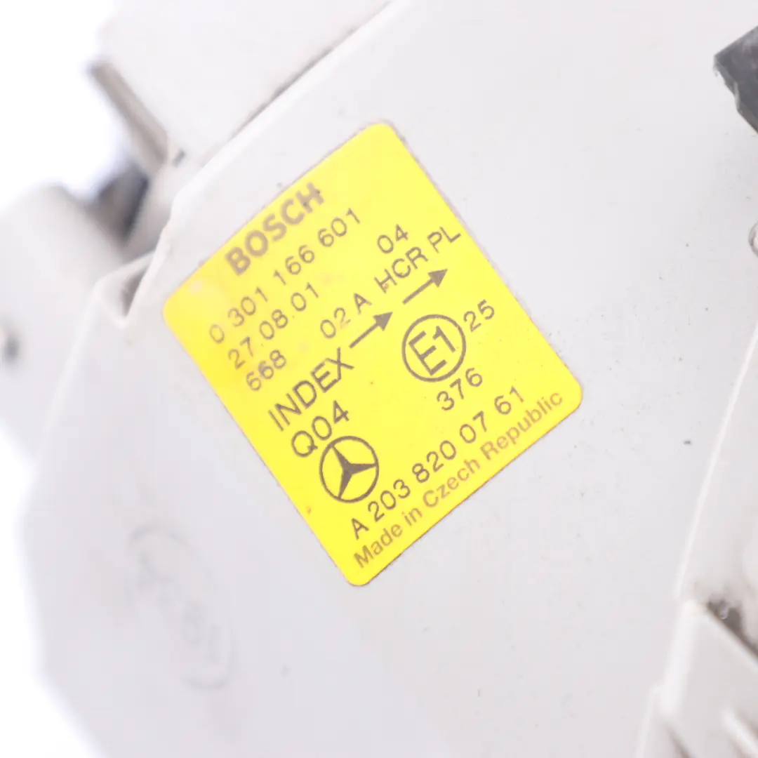 Mercedes-Benz C-Class W203 Headlight Headlamp Front Lamp Left N/S to with Part number A2038200761 Mercedes-Benz C-Class W203 Headlight Headlamp Front Lamp Left N/S - SKU rhd-A2038200761 - Part number A2038200761