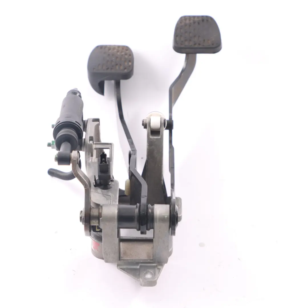 Mercedes W204 W212 Brake Clutch Pedals Box Manual Transmission A2042905401 - SKU rhd-A2042908301-1 - Part number A2042908301