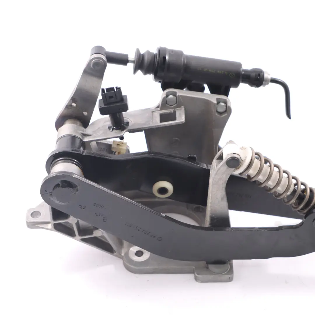 Mercedes W204 W212 Brake Clutch Pedals Box Manual Transmission A2042905401 - SKU rhd-A2042908301-1 - Part number A2042908301