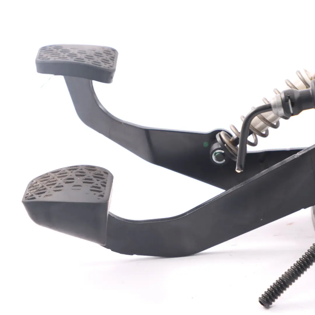 Brake Clutch Pedals Box Manual Transmission A2042905401 to Mercedes W204 W212 with Part number A2042908301 Mercedes W204 W212 Brake Clutch Pedals Box Manual Transmission A2042905401 - SKU rhd-A2042908301-1 - Part number A2042908301