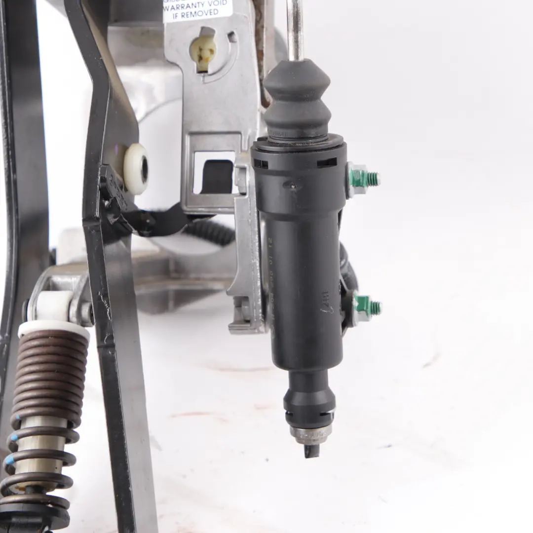 Brake Clutch Pedals Box Manual Transmission A2042909801 to Mercedes W204 W212 with Part number A2042908301 Mercedes W204 W212 Brake Clutch Pedals Box Manual Transmission A2042909801 - SKU rhd-A2042908301-2 - Part number A2042908301