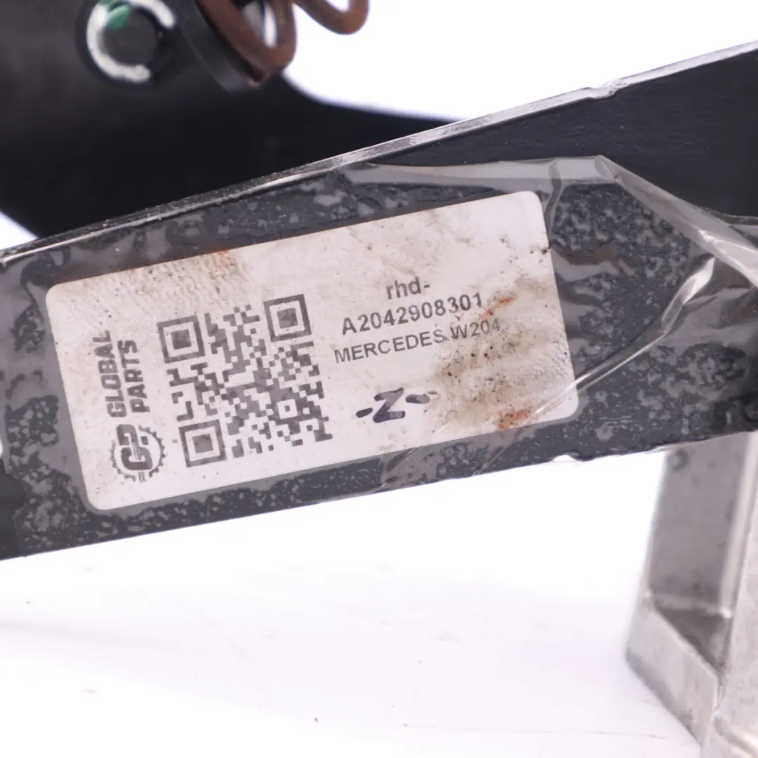 Brake Clutch Pedals Box Manual Transmission A2042909701 to Mercedes W204 W212 with Part number A2042908301 Mercedes W204 W212 Brake Clutch Pedals Box Manual Transmission A2042909701 - SKU rhd-A2042908301 - Part number A2042908301