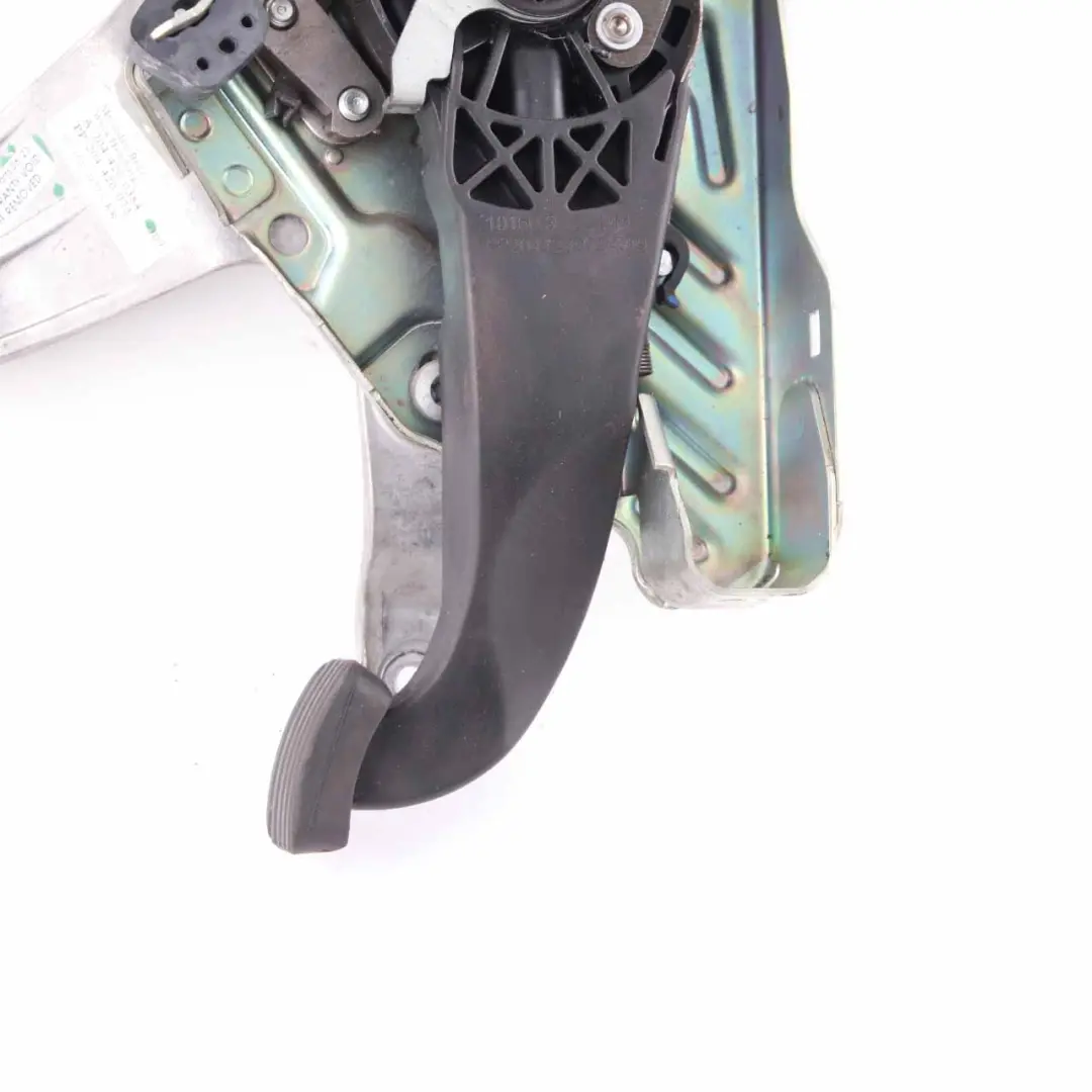  Handbrake Pedal Mercedes W204 W207 Parking Brake Foot Pedal - SKU rhd-A2044200384 - Part number A2044200384