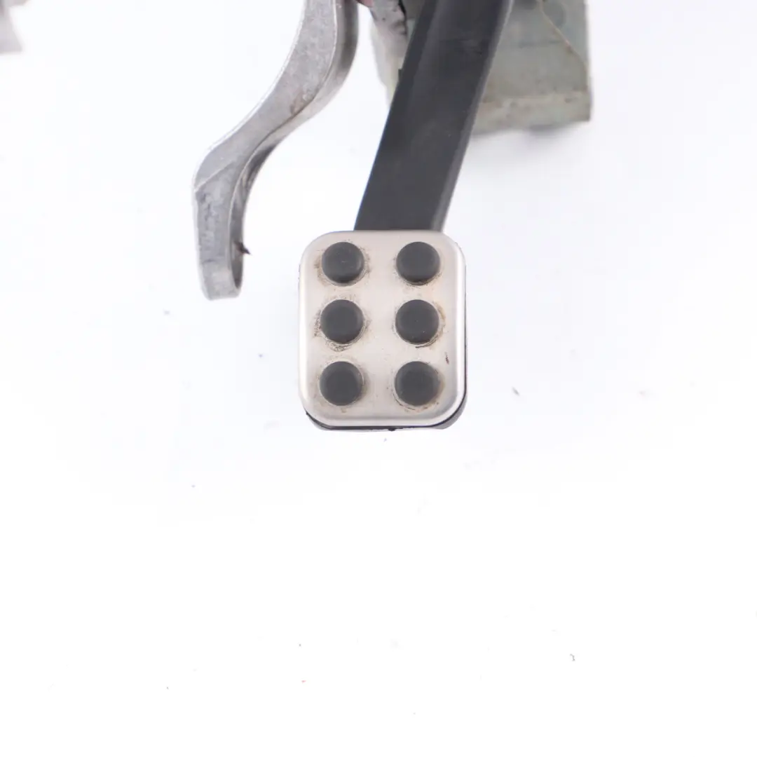  Handbrake Pedal Mercedes W204 Parking Brake Foot Pedal - SKU rhd-A2044200684 - Part number A2044200684