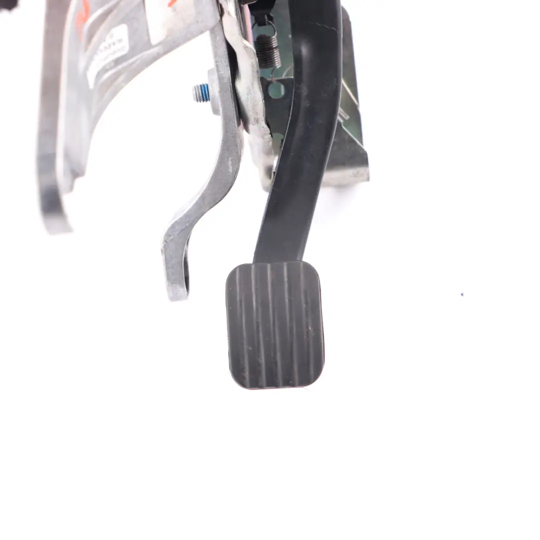 W207 Handbrake Parking Brake Foot Pedal to Mercedes W204 with Part number A2044201284 Mercedes W204 W207 Handbrake Parking Brake Foot Pedal - SKU rhd-A2044201284 - Part number A2044201284