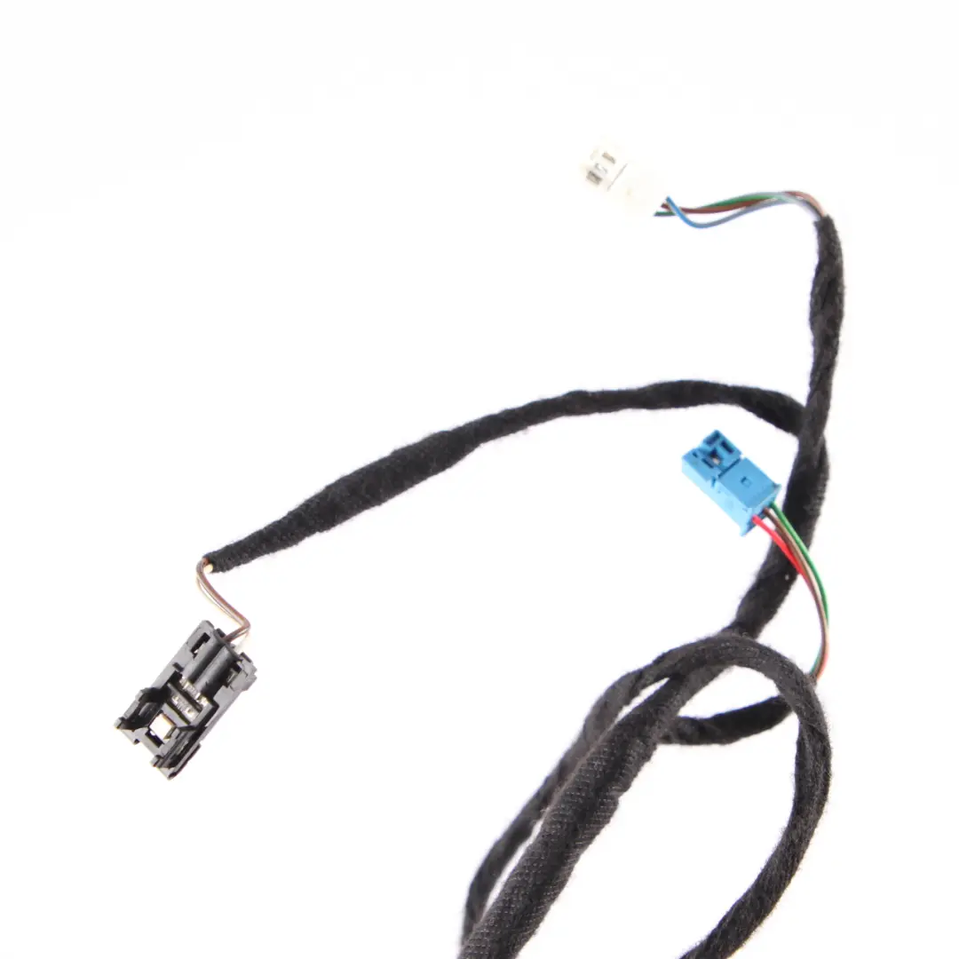 Door Wiring Front Right O/S Door Cable Harness to Mercedes W204 with Part number A2044401238 Mercedes W204 Door Wiring Front Right O/S Door Cable Harness - SKU rhd-A2044401238 - Part number A2044401238
