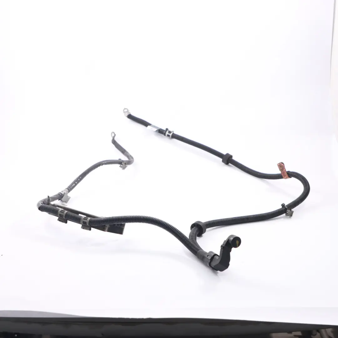 Starter Alternator Wiring Harness Cable to Mercedes W204 Battery with Part number A2044402732 Mercedes W204 Battery Starter Alternator Wiring Harness Cable - SKU rhd-A2044402732 - Part number A2044402732