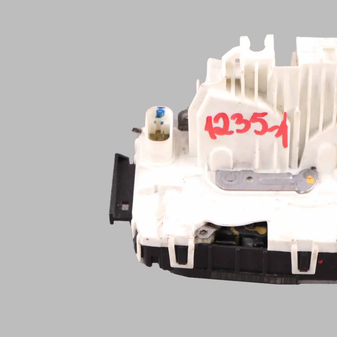  Door Lock Mercedes W204 S204 Front Right O/S Mechanism Actuator - SKU rhd-A2047201235-1 - Part number A2047201235