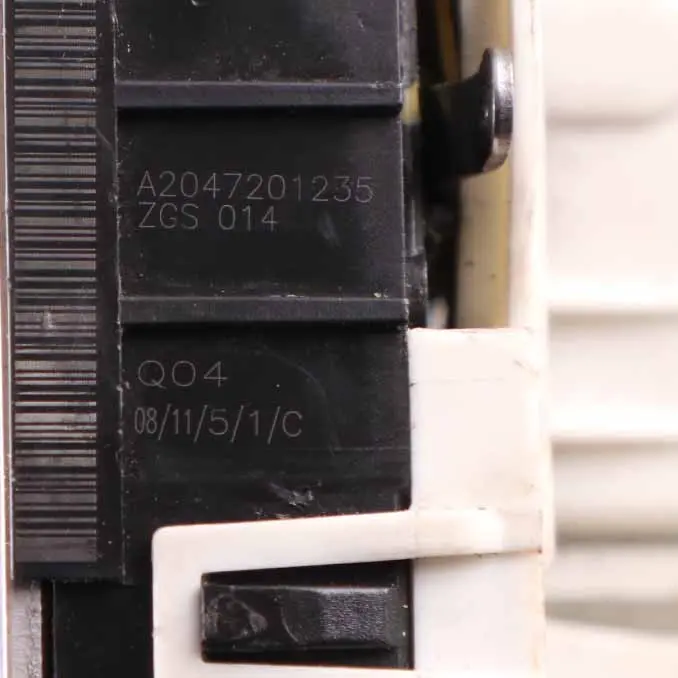 Door Lock Mercedes W204 S204 Front Right O/S Mechanism Actuator to with Part number A2047201235 Door Lock Mercedes W204 S204 Front Right O/S Mechanism Actuator - SKU rhd-A2047201235-1 - Part number A2047201235