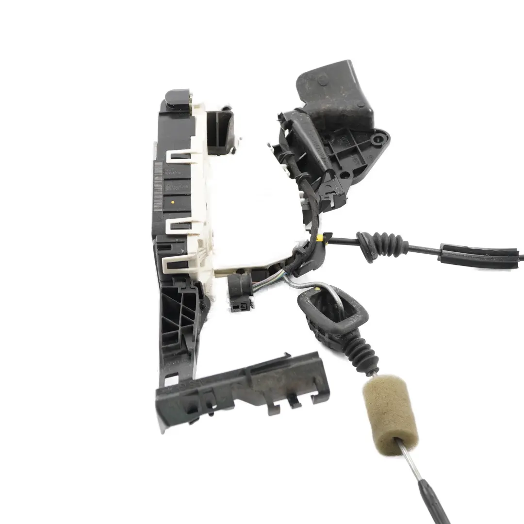 Door Lock Mercedes W204 S204 Front Left N/S Mechanism Actuator to with Part number A2047201335 Door Lock Mercedes W204 S204 Front Left N/S Mechanism Actuator - SKU rhd-A2047201335 - Part number A2047201335