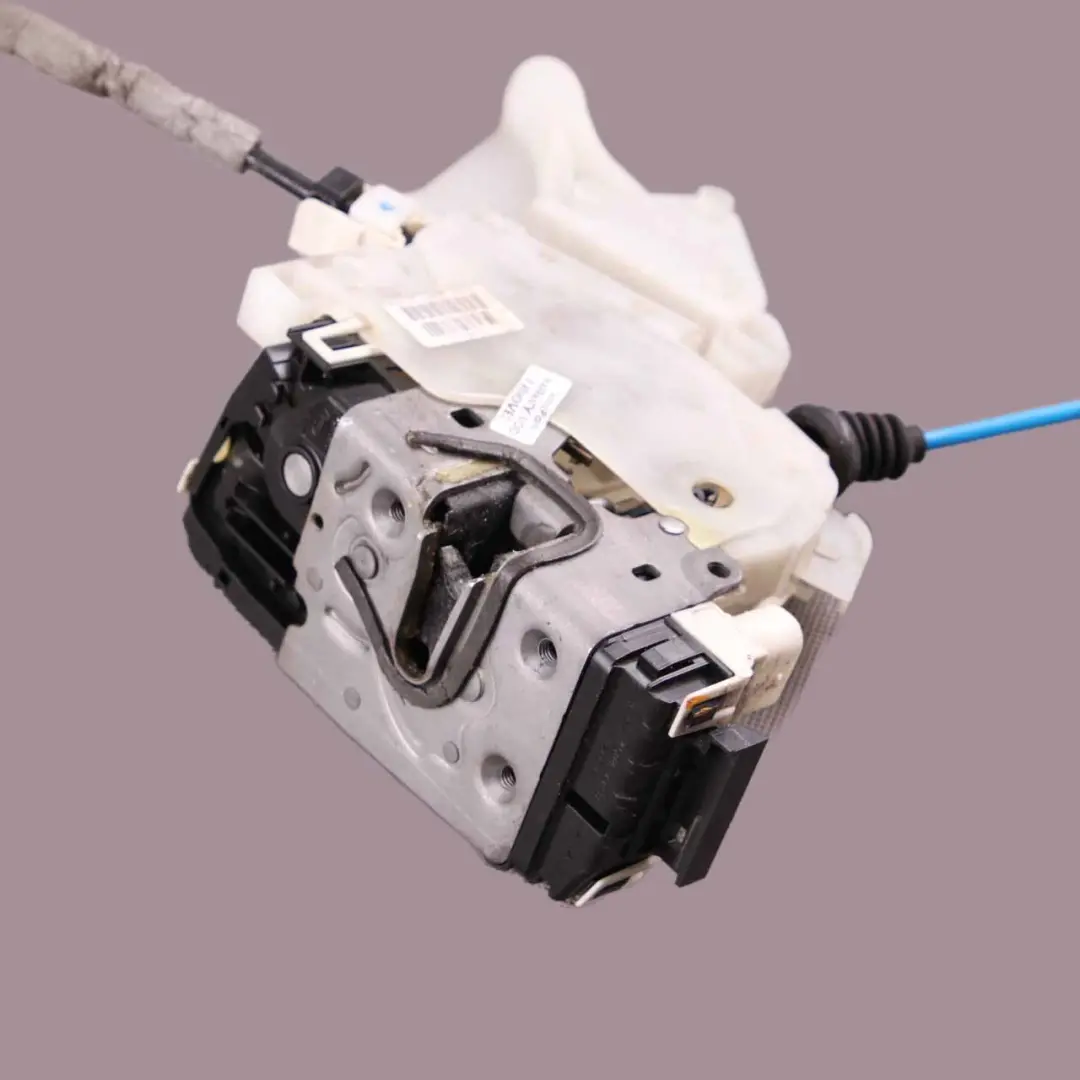  Door Lock Mercedes W204 W212 Front Right Mechanism Actuator - SKU rhd-A2047202435-1 - Part number A2047202435