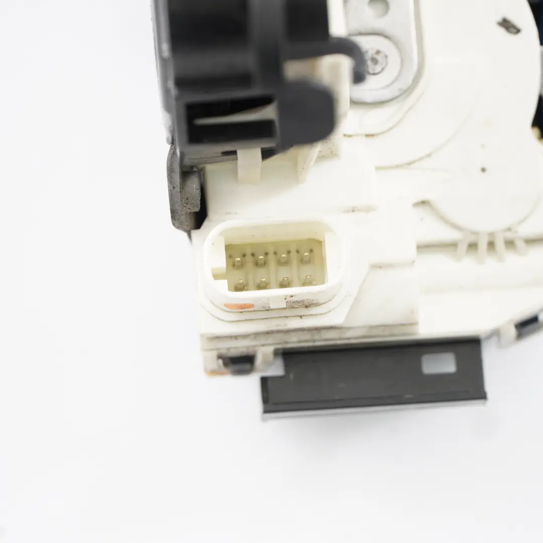 W207 W212 Door Lock Front Right O/S Latch Mechanism A0997200635 to Mercedes W204 with Part number A2047203635 Mercedes W204 W207 W212 Door Lock Front Right O/S Latch Mechanism A0997200635 - SKU rhd-A2047203635-1 - Part number A2047203635