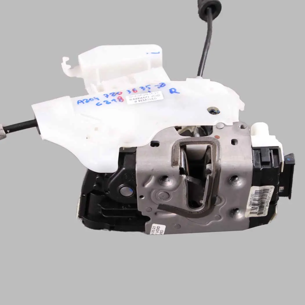 Door Lock Mercedes W204 W212 Front Right O/S Latch Catch Actuator A0997200635 to with Part number A2047203635 Door Lock Mercedes W204 W212 Front Right O/S Latch Catch Actuator A0997200635 - SKU rhd-A2047203635-2 - Part number A2047203635