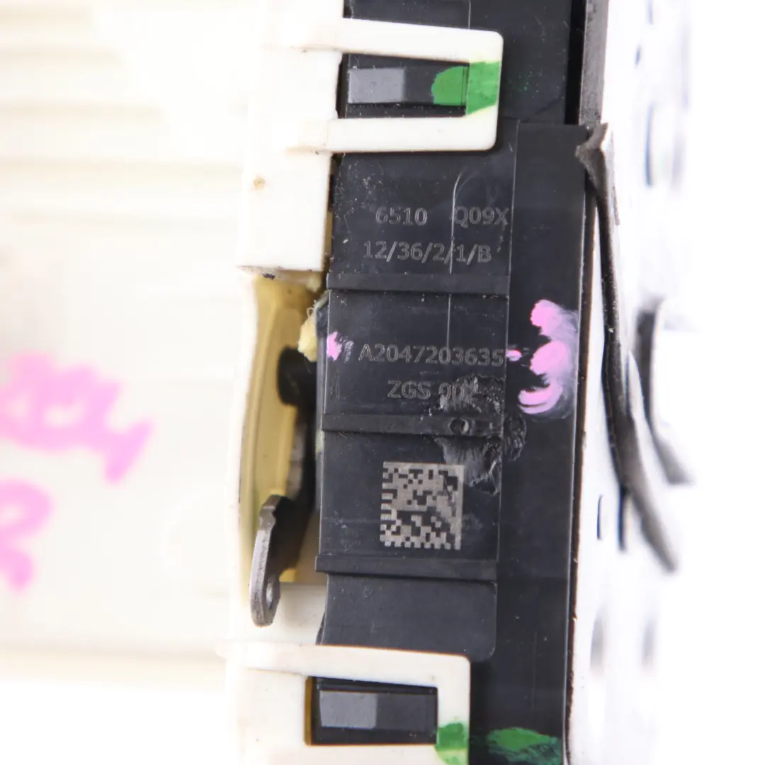 Door Lock Front Right O/S Latch Mechanism Actuator to Mercedes W212 with Part number A2047203635 Mercedes W212 Door Lock Front Right O/S Latch Mechanism Actuator - SKU rhd-A2047203635-3 - Part number A2047203635